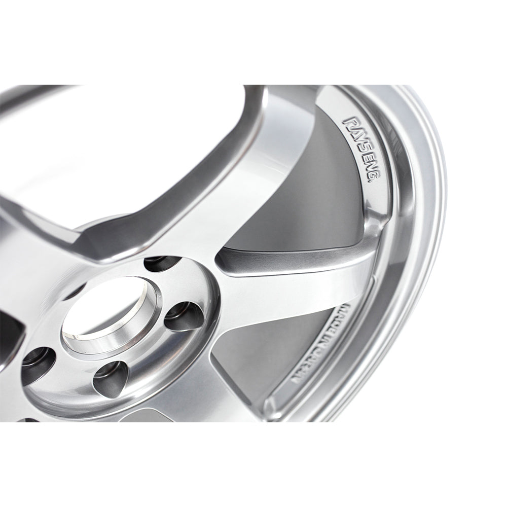 Volk Racing TE37SL Super Lap Edition - Formula Silver 18x9.5 / 5x120 / +38