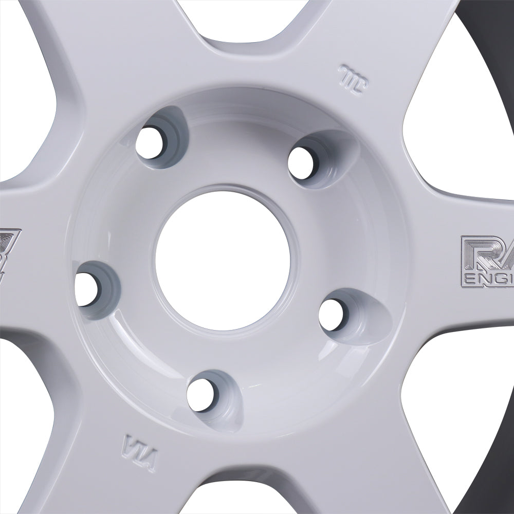 Volk Racing TE37V 10th Anniversary - Dash White - 18x9.5 / 5x120 / +22