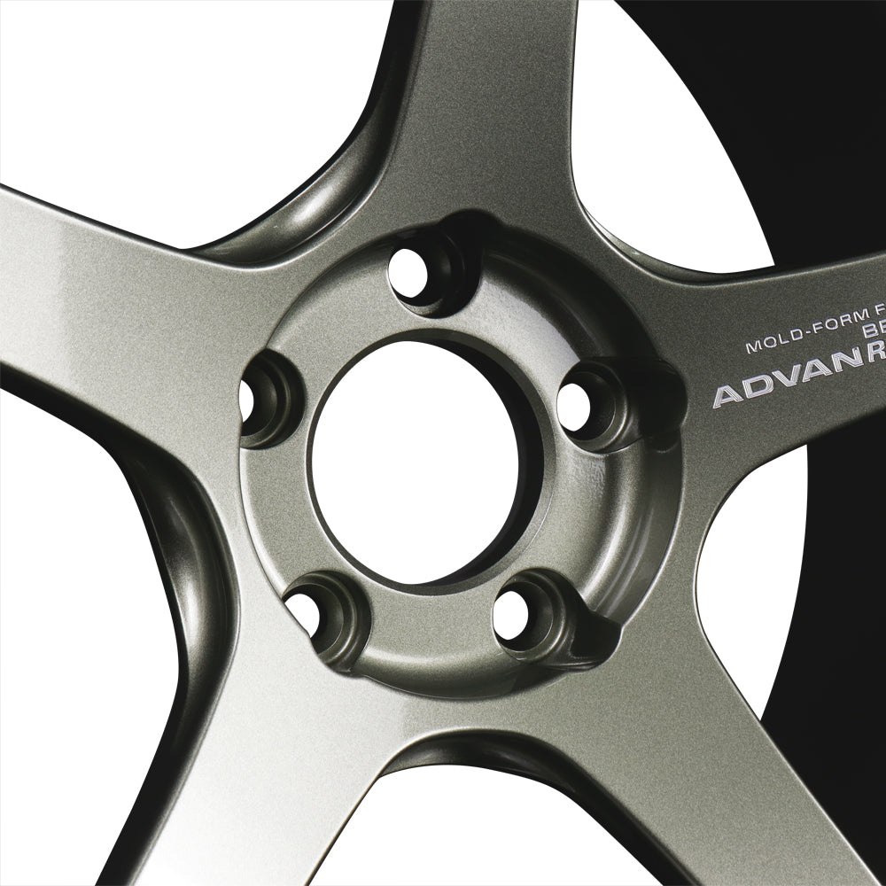 Advan Racing GT Beyond Wheels - Racing Sand Metallic - 18x9.5 / 5x114 / +38