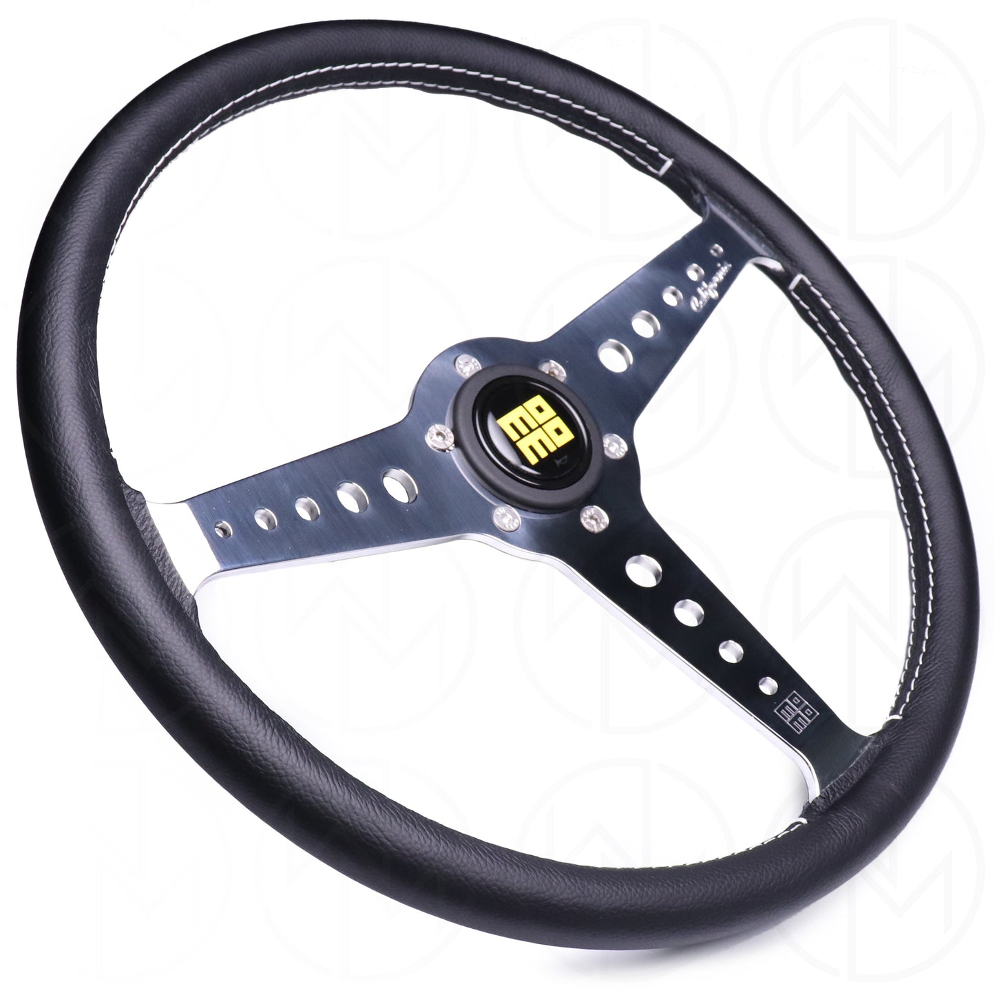 Momo California Heritage Line Steering Wheel - 360mm Leather w/Polished Spokes