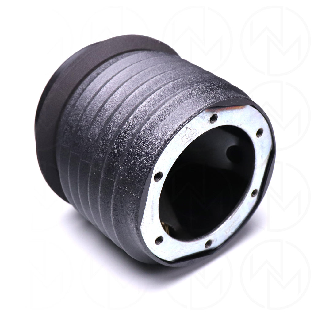 Momo Steering Wheel Hub 4911 - Acura/Honda - Integra / Civic / Del Sol