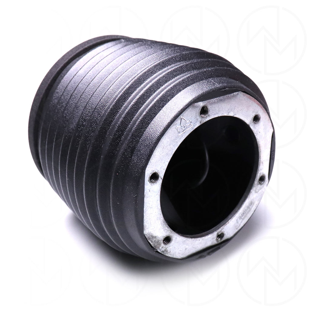 Momo Steering Wheel Hub 7711 - Toyota - Supra / Corolla / Celica / Tercel / Camry / Cressida